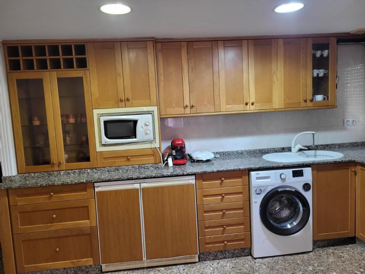 Appartamento Carrer De La Pau Valenza Esterno foto