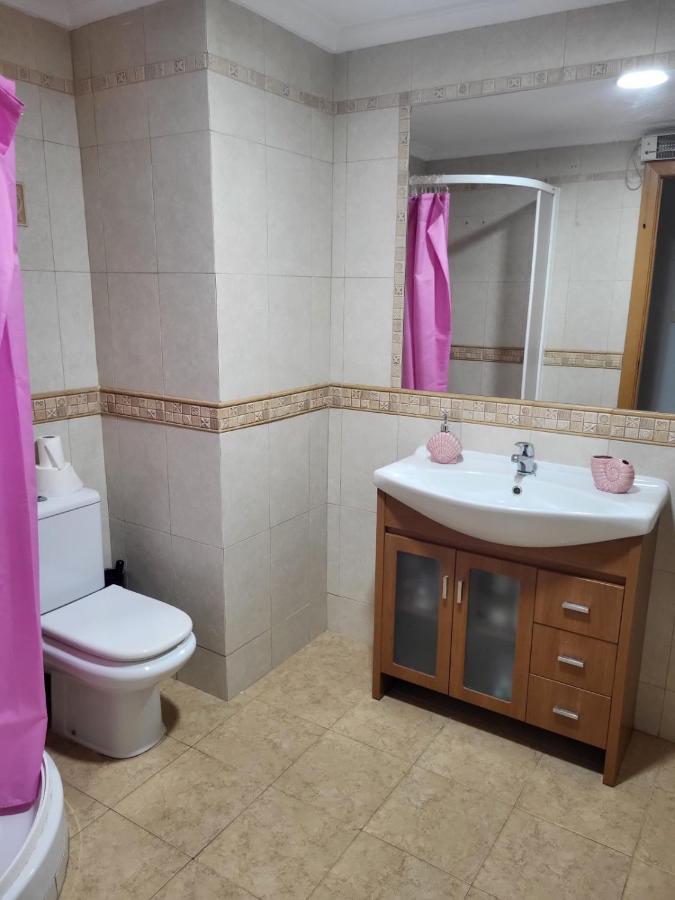 Appartamento Carrer De La Pau Valenza Esterno foto