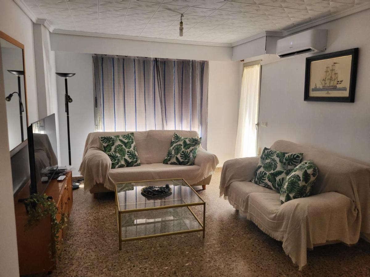 Appartamento Carrer De La Pau Valenza Esterno foto